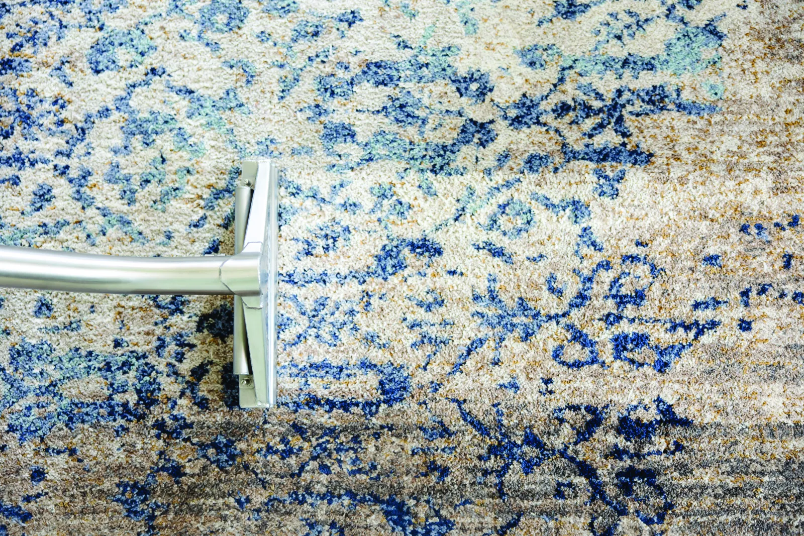rug with wand for rug carpet cleaning